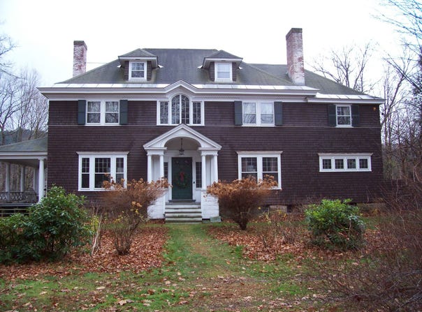 15 Bailey Avenue, Claremont, NH 03743