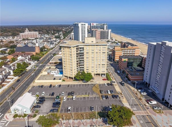 3810 Atlantic Avenue, Virginia Beach, VA 23451