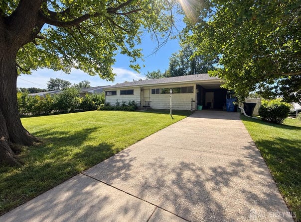 9 Wellesley Road, Old Bridge, NJ 08859