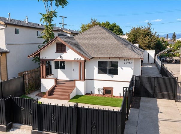 259 W 42ND Street, Los Angeles, CA 90037
