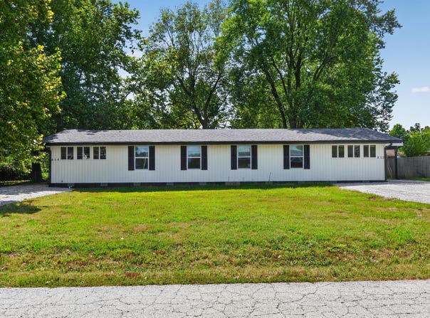 812 E Lindon Street, Bolivar, MO 65613