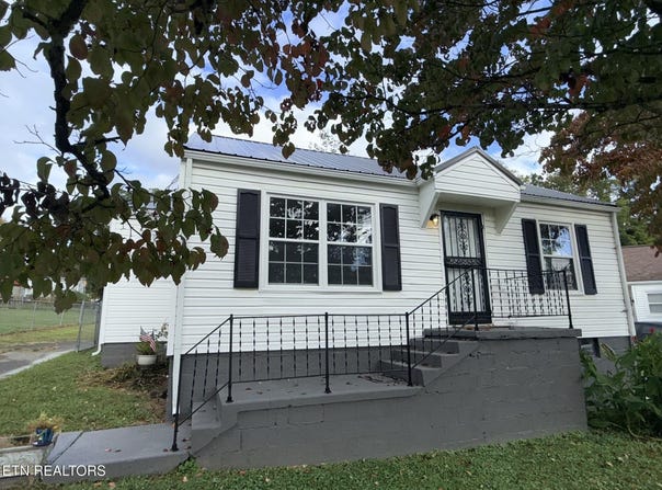 117 Linden Ave, LaFollette, TN 37766
