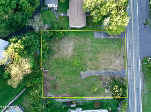599-601 Oak Street, Taylor, PA 18517