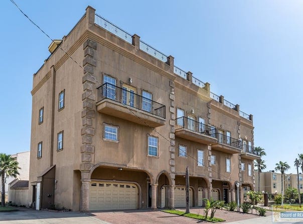 110 Coronado Dr., South Padre Island, TX 78597