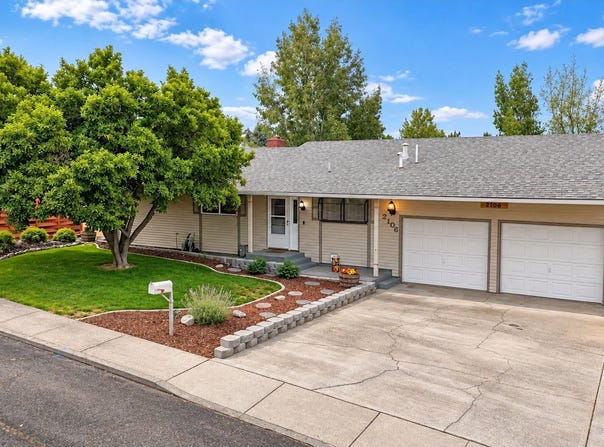 2106 SW NYE Ave, Pendleton, OR 97801
