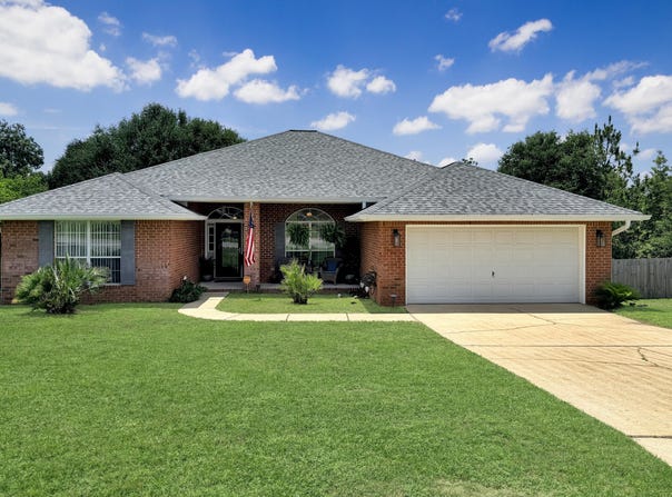 221 Citadel Lane, Crestview, FL 32539