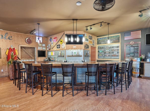 940 Center Ave, St. Maries, ID 83861
