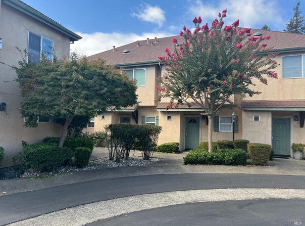 20 Bridgegate Way, Napa, CA 94559