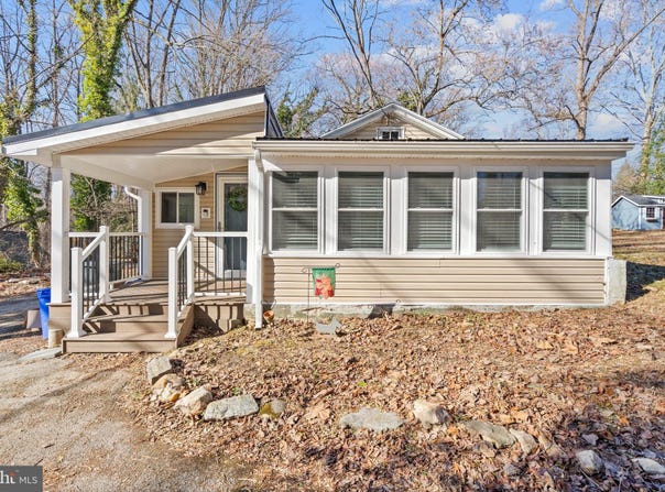 219 FOX Road, MEDIA, PA 19063