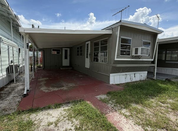 46 Circle Dr, Mount Dora, FL 32757