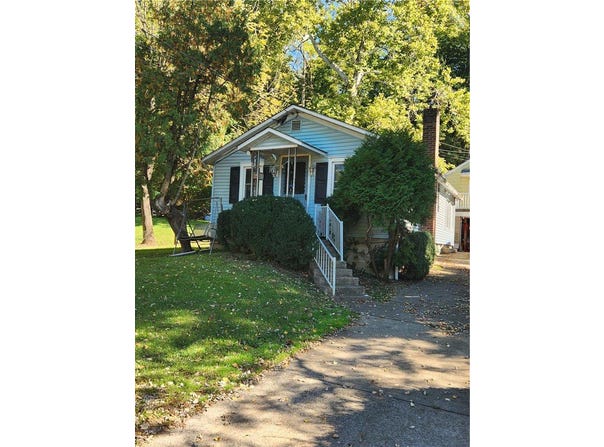 1945 Bushkill Drive, Easton, PA 18040