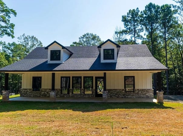 726 PR 8556, Broaddus, TX 75929