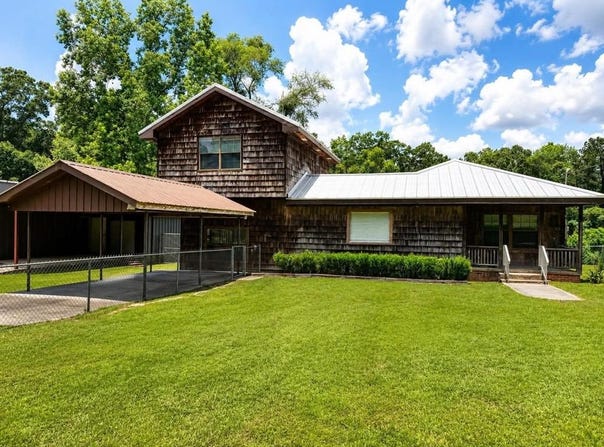 21 Seal Rd, Carriere, MS 39466