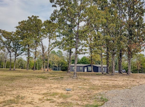 3130 S Forrest Hill, Atoka, OK 74525