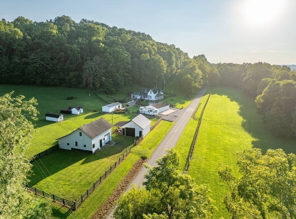 5010 Narrows Rd, Frazeysburg, OH 43822