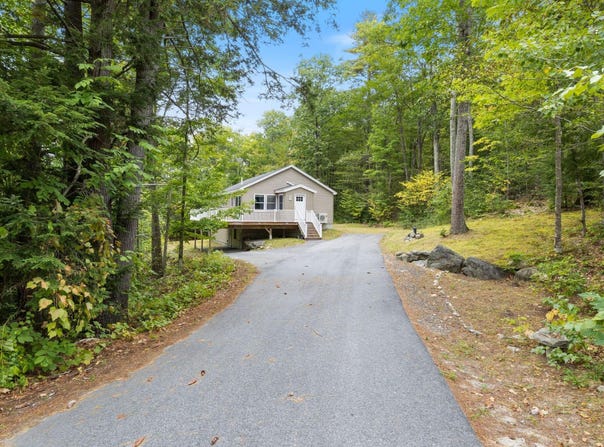 20 Fox Run Road, Gray, ME 04039