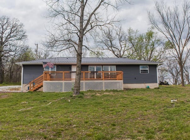 22591 BB Highway, Warsaw, MO 65355