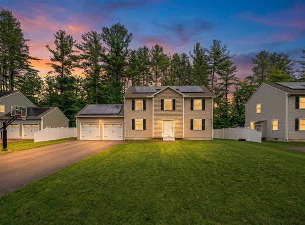 4 Lorelai Way, Nashua, NH 03062