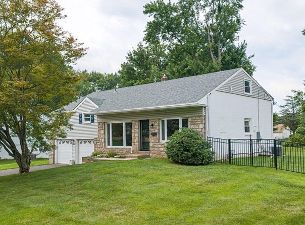 178 WILLOW Drive, WARMINSTER, PA 18974