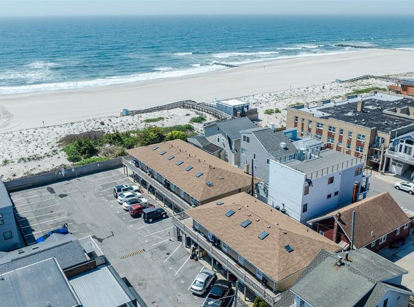 979 Oceanfront, Long Beach, NY 11561
