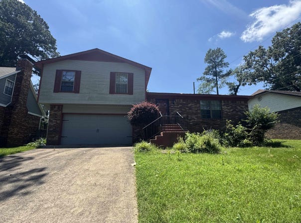 8623 Kennesaw Mountain Drive, Little Rock, AR 72103