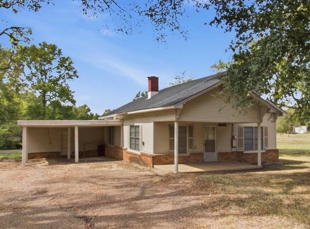 155 6th Street, Cushing, TX 75670