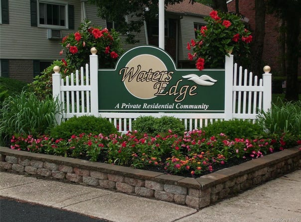 40-218 W 4th Street, Patchogue, NY 11772