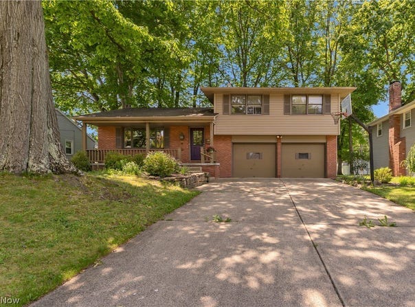 691 Oakridge Drive, Boardman, OH 44512