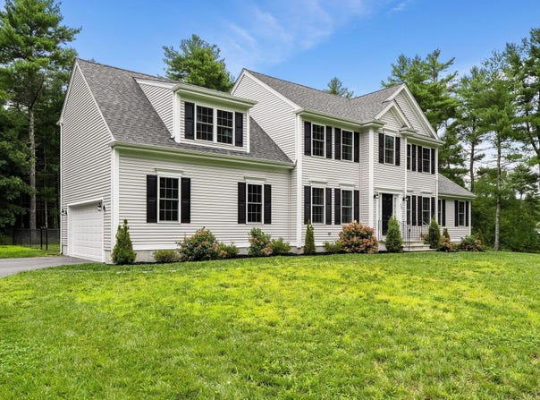 128 Thomas Street, Middleborough, MA 02346
