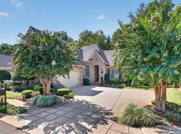 304 Hammetts Glen Way, Greer, SC 29650
