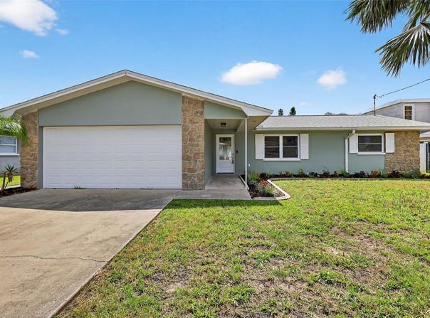 2175 EDYTHE Drive, DUNEDIN, FL 34698