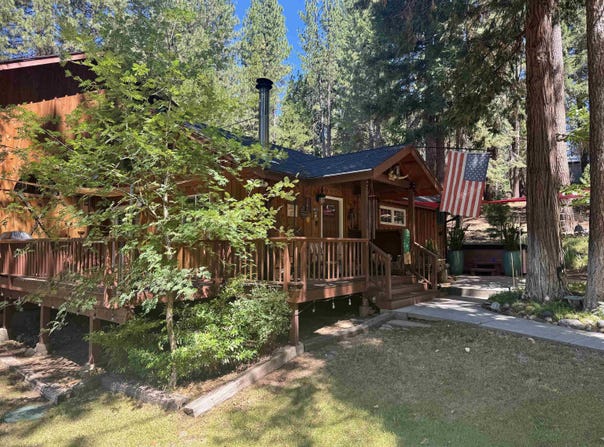 294 April Lane, Blairsden Graeagle, CA 96103