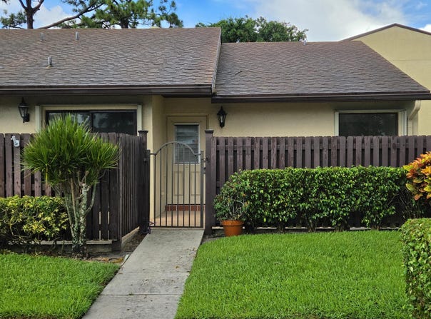 Greenacres, FL 33415