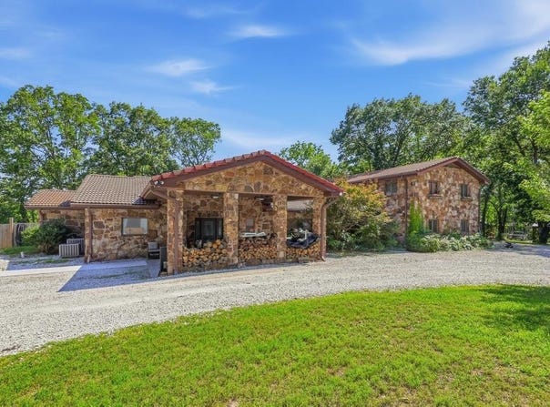 4585 Esquire Lane, Carthage, MO 64836