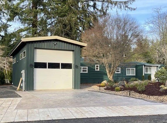 85313 GLENADA Rd, Florence, OR 97439