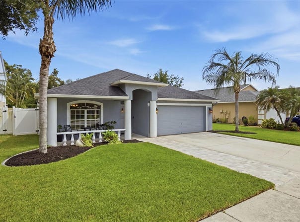 416 CYPRESS VIEW Drive, OLDSMAR, FL 34677