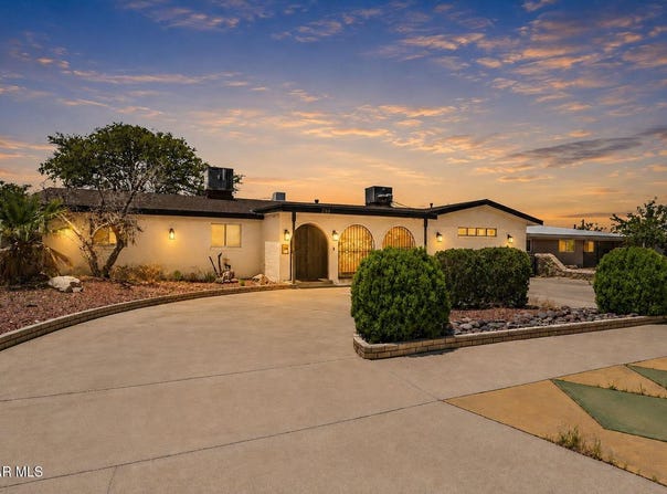 259 Crown Point Drive, El Paso, TX 79912