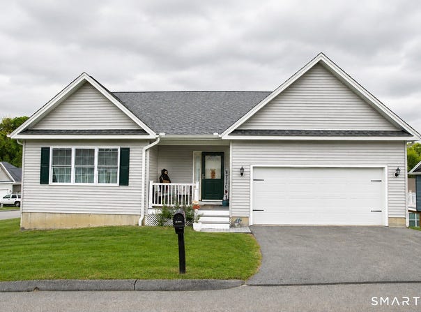 17 Hannah Way, Harwinton, CT 06791