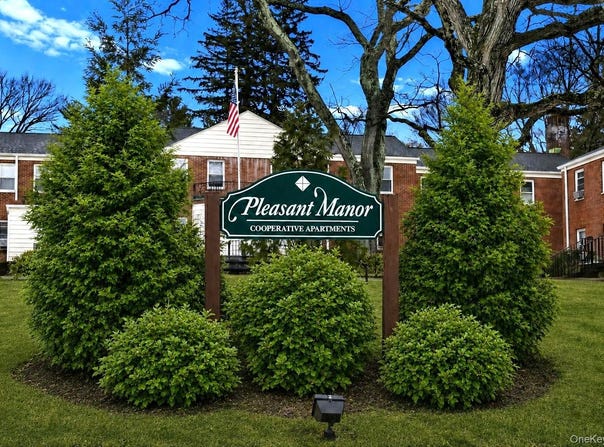 73 Broadway, Pleasantville, NY 10570