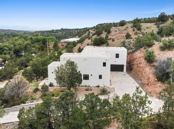 1339 Bishops Lodge Road, Santa Fe, NM 87506