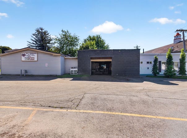 2-6 Burton St, Worcester, MA 01607
