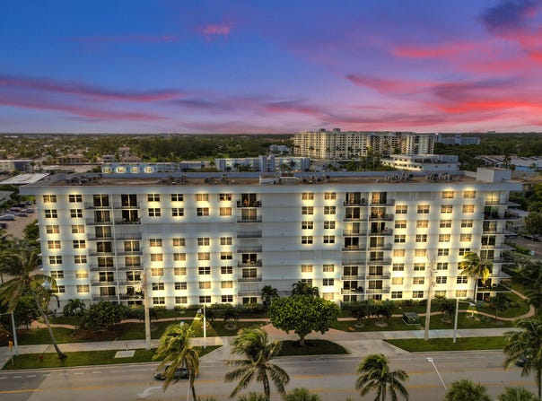 1009 N OCEAN Boulevard, Pompano Beach, FL 33062