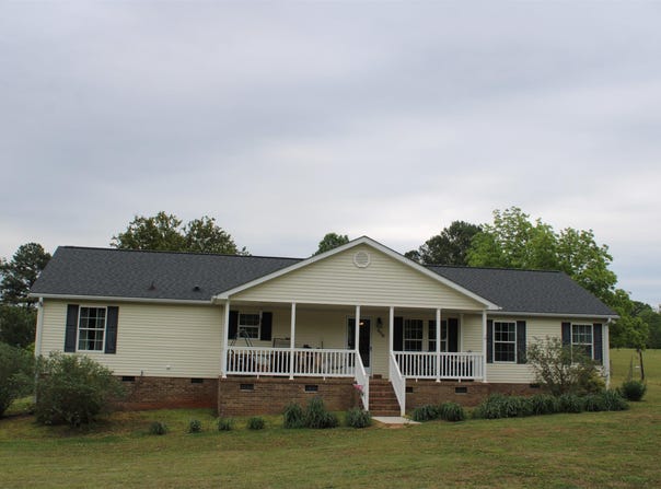 830 River Road, Cowpens, SC 29330