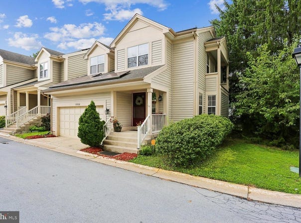 19906 IVORYTON Place, MONTGOMERY VILLAGE, MD 20886