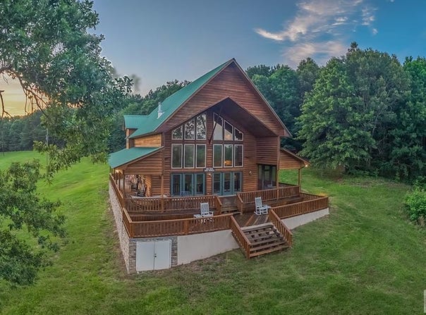 252 County Road 2110, Atlanta, TX 75551