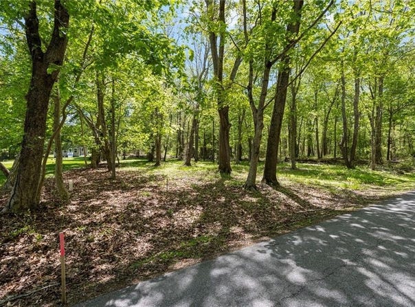 N Main Road, Jamestown, RI 02835