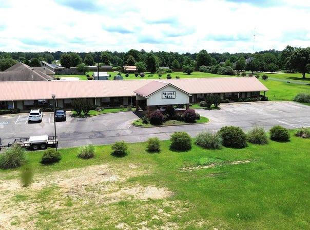 9693 Highway 165, Pollock, LA 71467