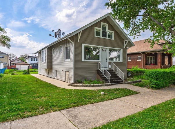 827 Thomas Avenue, Forest Park, IL 60130