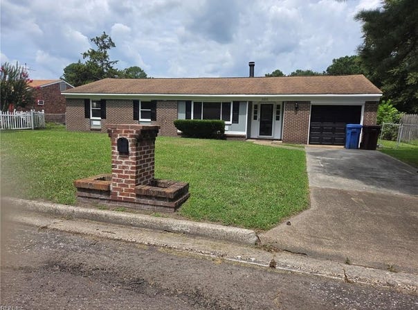 3232 Sir Meliot Drive, Chesapeake, VA 23323