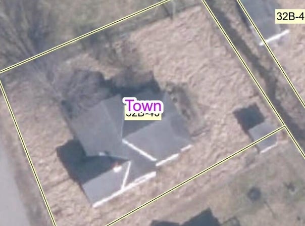 401 CAMPBELL ST, GLEN WHITE, WV 25849